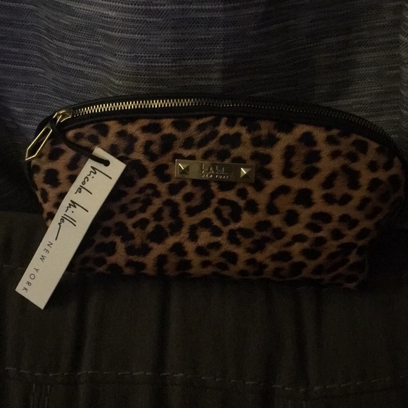 Steve Madden Other - Nicole Miller by Steve Madden make up bag